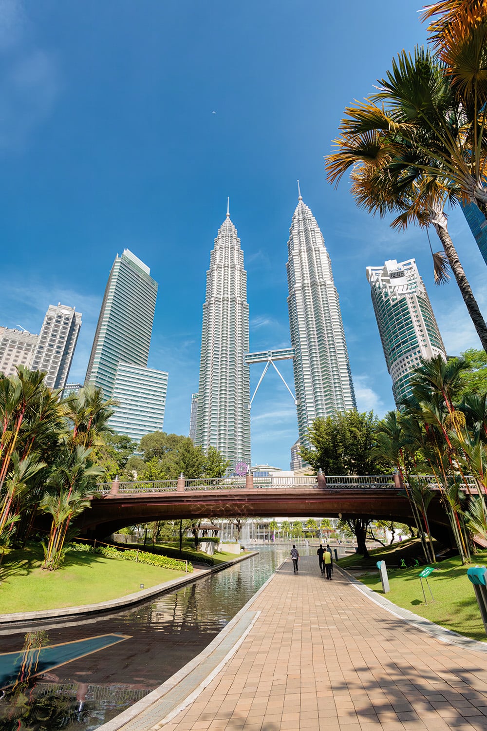 Malaysia trip from Pakistan – Petronas Twin Towers view in Kuala Lumpur